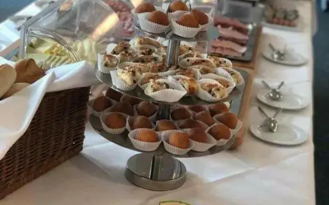 2T Hotel artgenossen