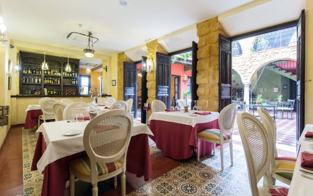 La Casona de Calderón Gastronomic & Boutique Hotel