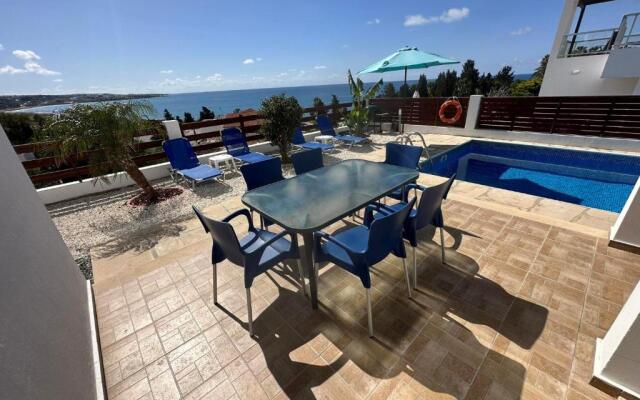 Villa Aqua Sunrise 1km From Beach With Sea Views