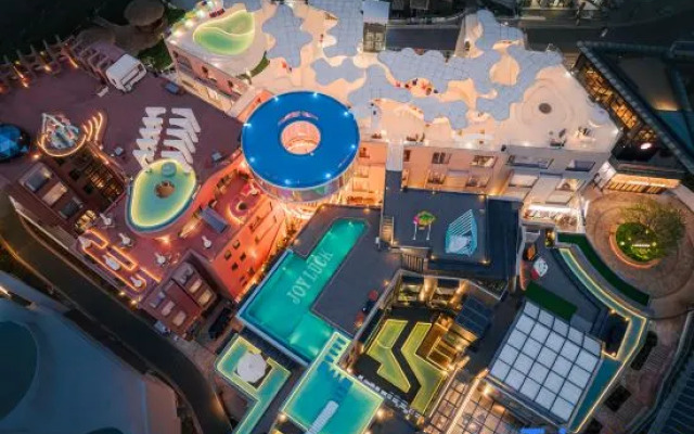 Dali Joy Luck Hillside Resort Hotel