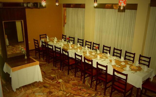 Hotel Atahualpa