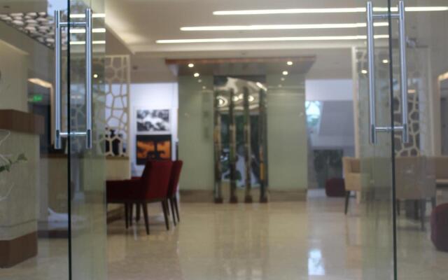 Keys Lite by Lemon Tree Hotels, Mayfield, Gurgaon