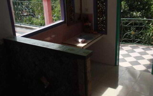 Sudaji Guest House