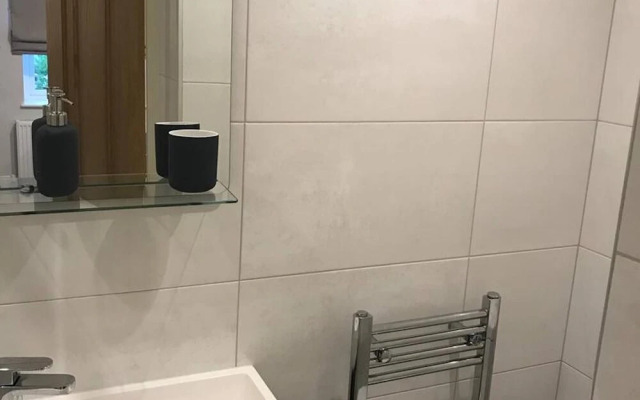 Serviced Apartment 1 Helena