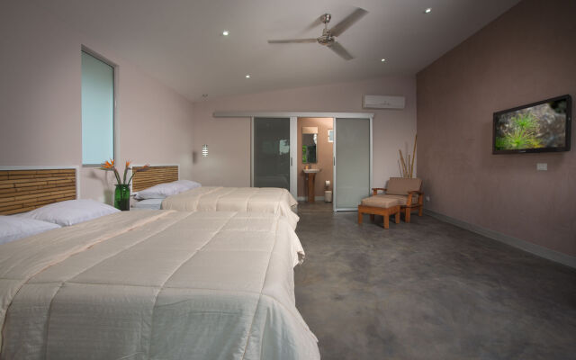 Tamarindo Bay Hotel & Apartments- Self Check In, Adults Only
