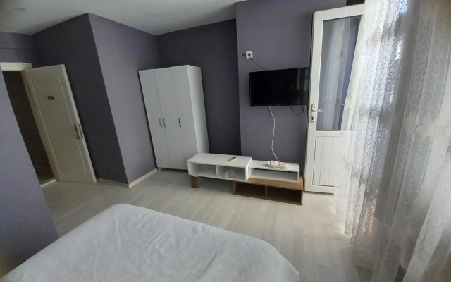 Dilmac Hotel