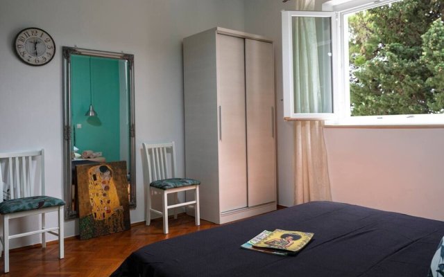 Beautiful 1 Bed Apartment In Dubrovnik