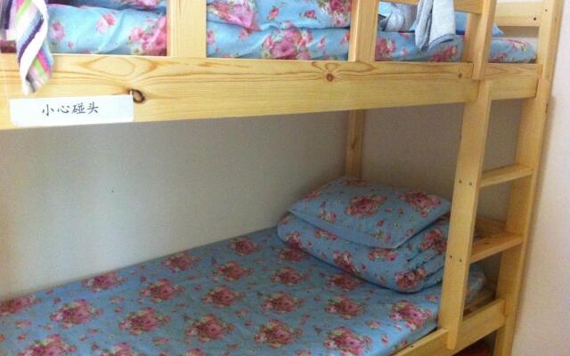Jelly Young Hostel