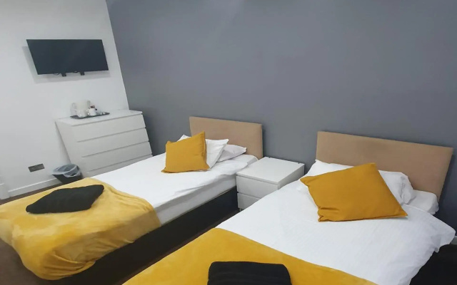 South Beach Kings Promenade Hotel