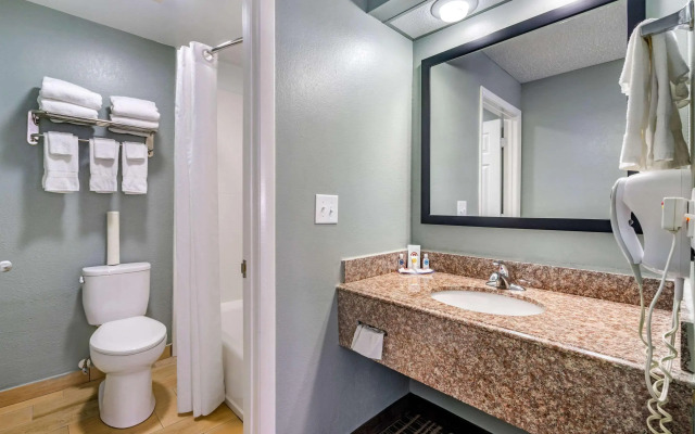 Comfort Inn Sun City Center - Ruskin - Tampa South
