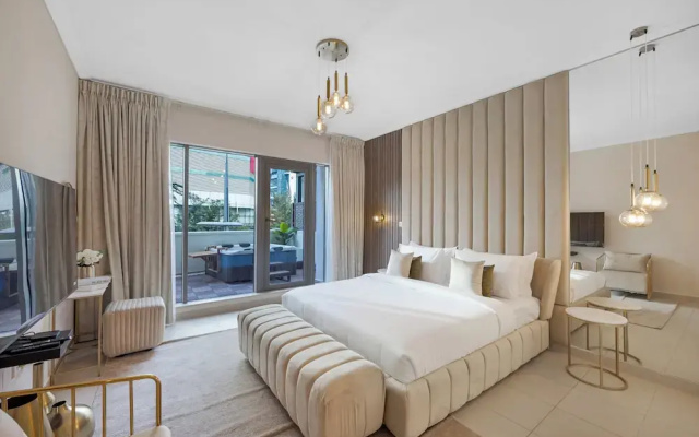 Durrani Homes - The Luxe Retreat 4BR Podium villa with private Jacuzzi and Burj Khalifa View