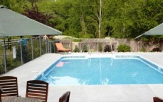 Pender Harbour Resort & Marina