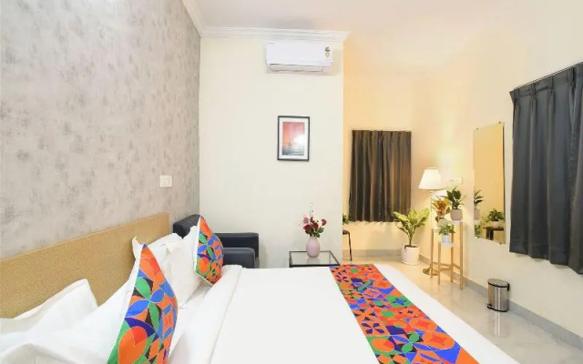 Fabhotel Joy Stayz