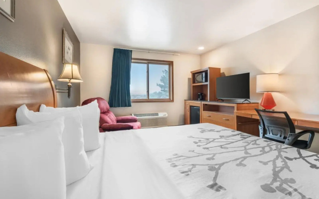 Colstrip Inn & Suites
