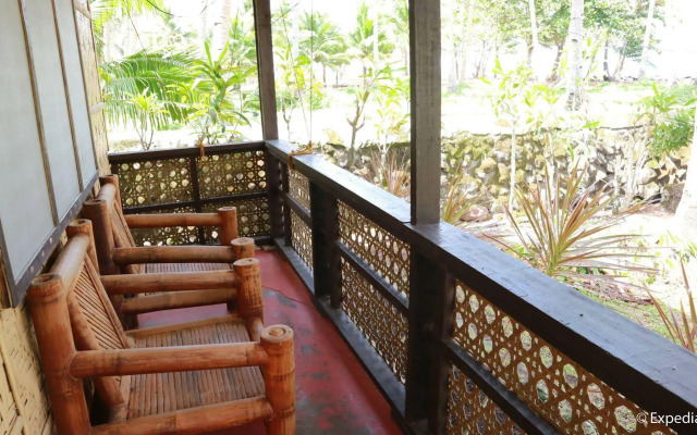 Caves Dive Resort
