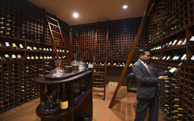 Raffles Grand Hotel d'Angkor