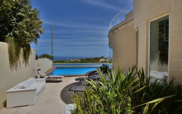 Super 3 Bedroom Villa With Amazing Ocean Views