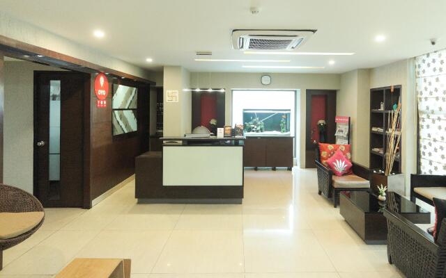 OYO 78419 Collection O Prime Santhome Inn