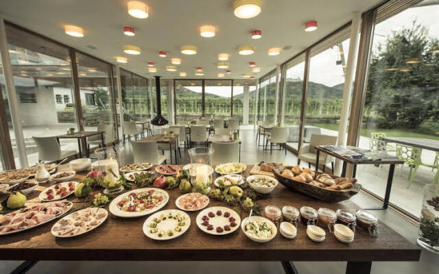 MALAT Weingut und Hotel