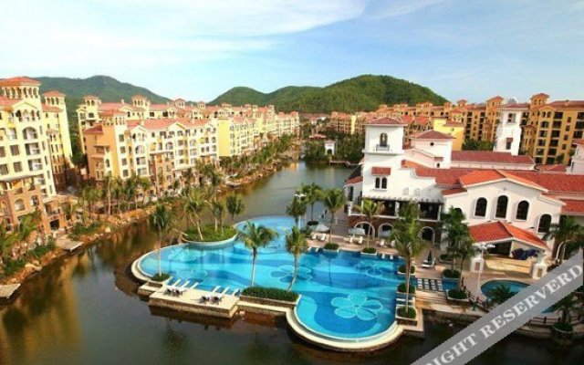 Goldentide Resort