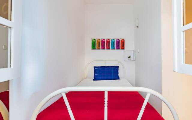 2BR at Chiado Historical Heart of Lisbon