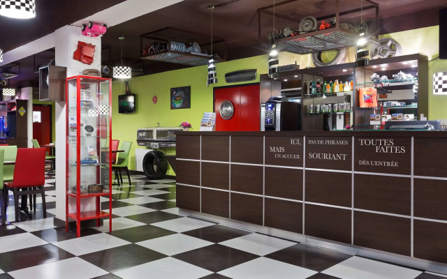 Hotel Kyriad Design ENZO PONT A MOUSSON