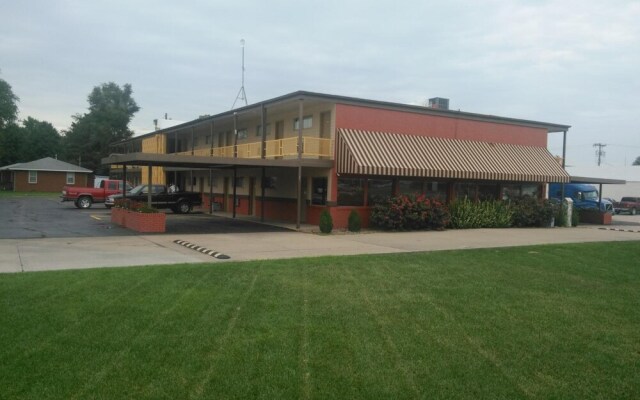 Traveler's Budget Inn