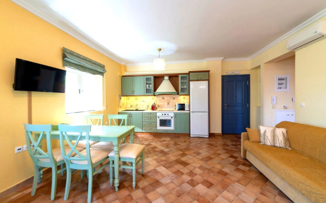 Nautilus Luxury Suites