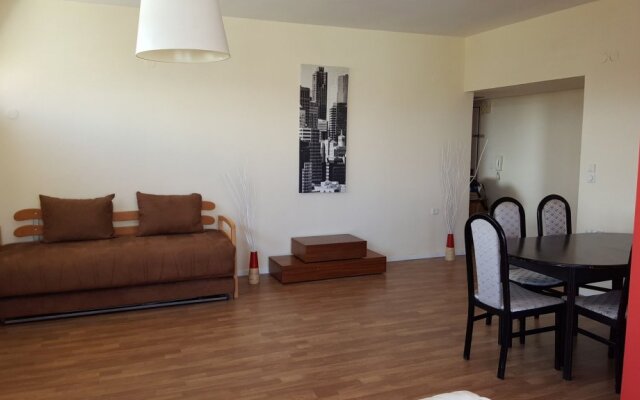 Sea Apartment on Derech Ben Gurion