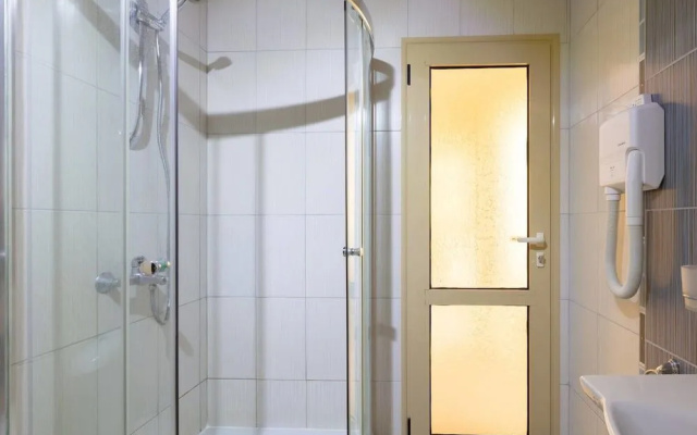 One Bedroom Family Apartment with Balcony