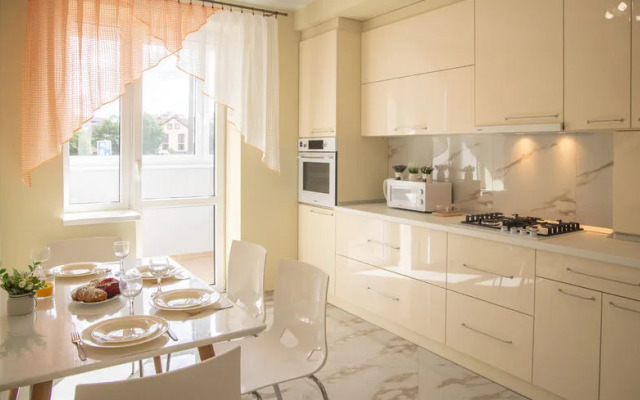 Апартаменты ЛавлиХоум 39 на аллее Знаний, д. 3