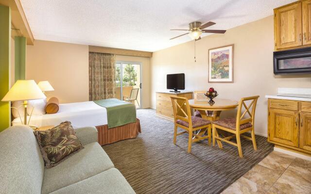 WorldMark Palm Springs - Plaza Resort and Spa