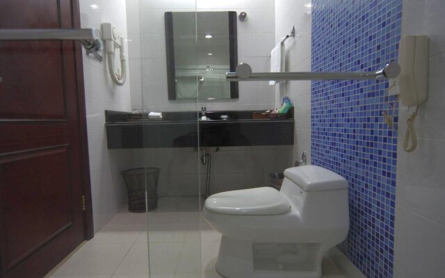 Shanshui trends hotel (Silver Beach Store, Beihai Old Street)