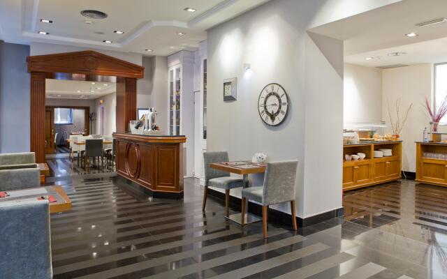 Hotel Intur San Martin Palace
