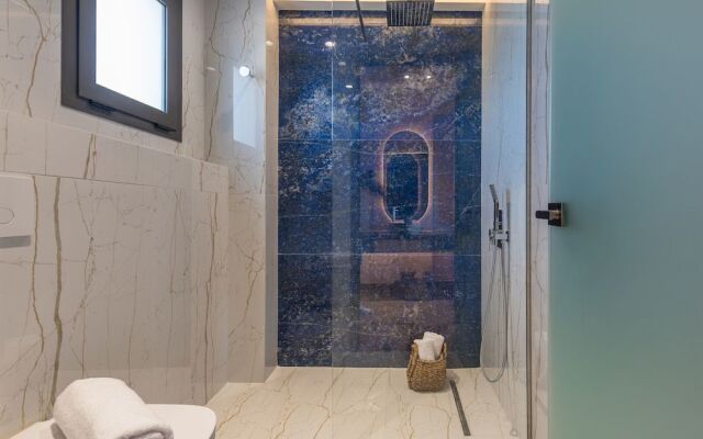 Isola Apartments Junior Suites