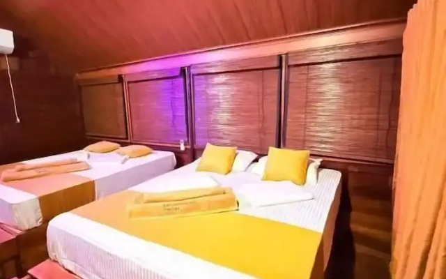 Kolla Watersong Eco Cabana resort