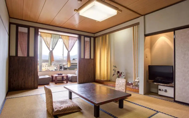 Hotel Heian