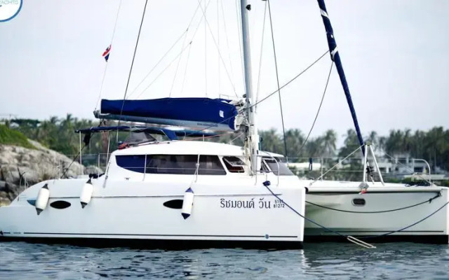 Yacht Charter Mariell Cat