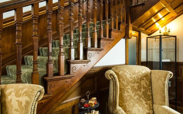 The Cliffden Hotel