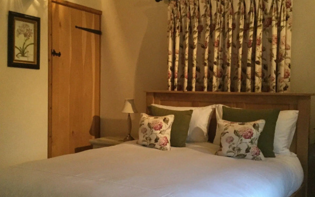 Manor Farm-MK