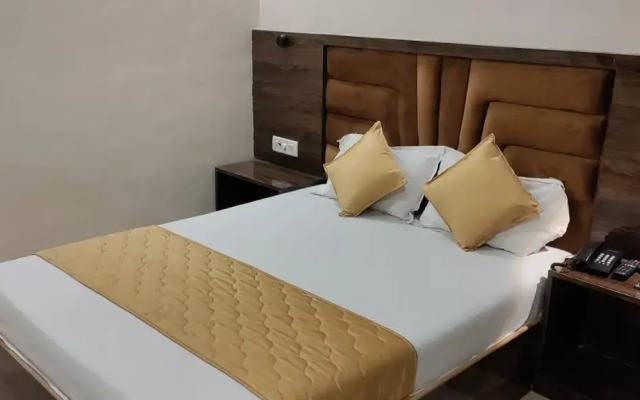 Hotel Siddharth Residency Siddharth Nagar Goregaon West