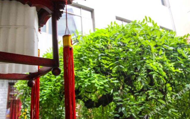Beautiful Country Hotel Jingzhou