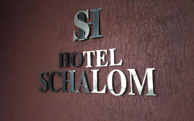 Schalom Hotel