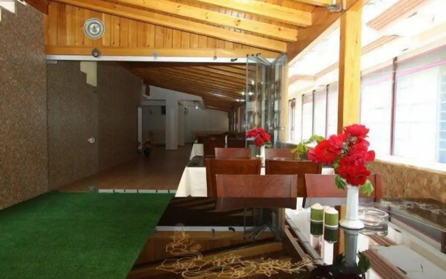 Eren Otel Çeşme