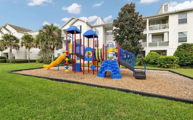 Landing Furnished Apartments near UNF
