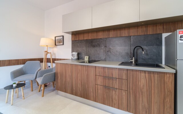 Sutivan Luxury Apartments