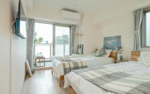 Central Mansions – Guest Rooms – Osaka