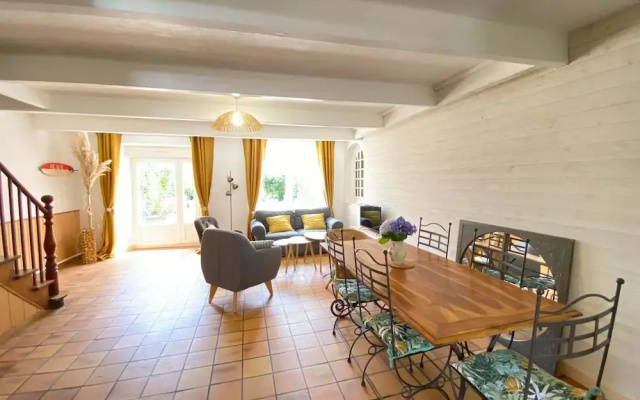 Charming Cottage Near Mont St. Michel Bay