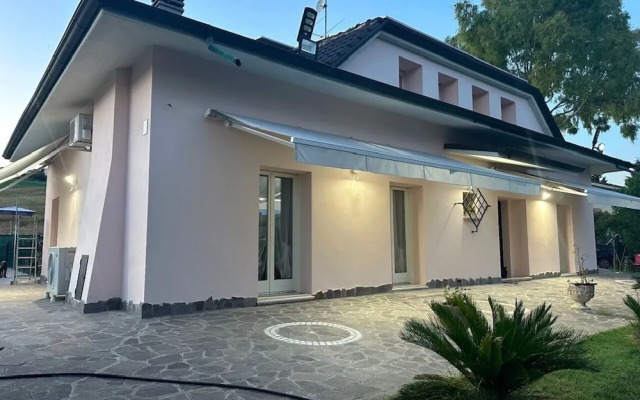 Villa Ninfea Lux Tavullia, Jacuzzi, Garden, Wifi, Ac