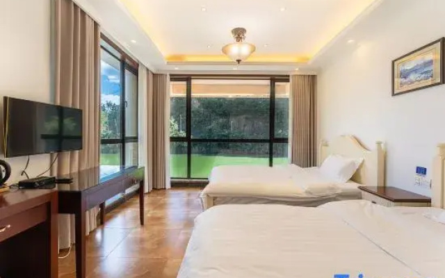 Miss Dong Manor Homestay
